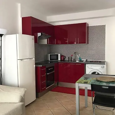 Beautiful Elite Palace 阿德耶